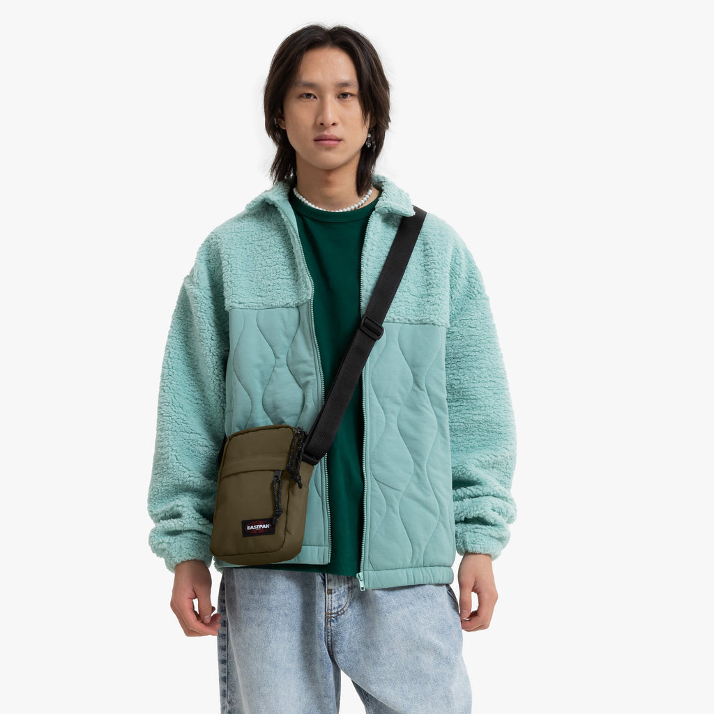 EASTPAK THE ONE Army Olive Oldaltáska EK000045J321 - 1