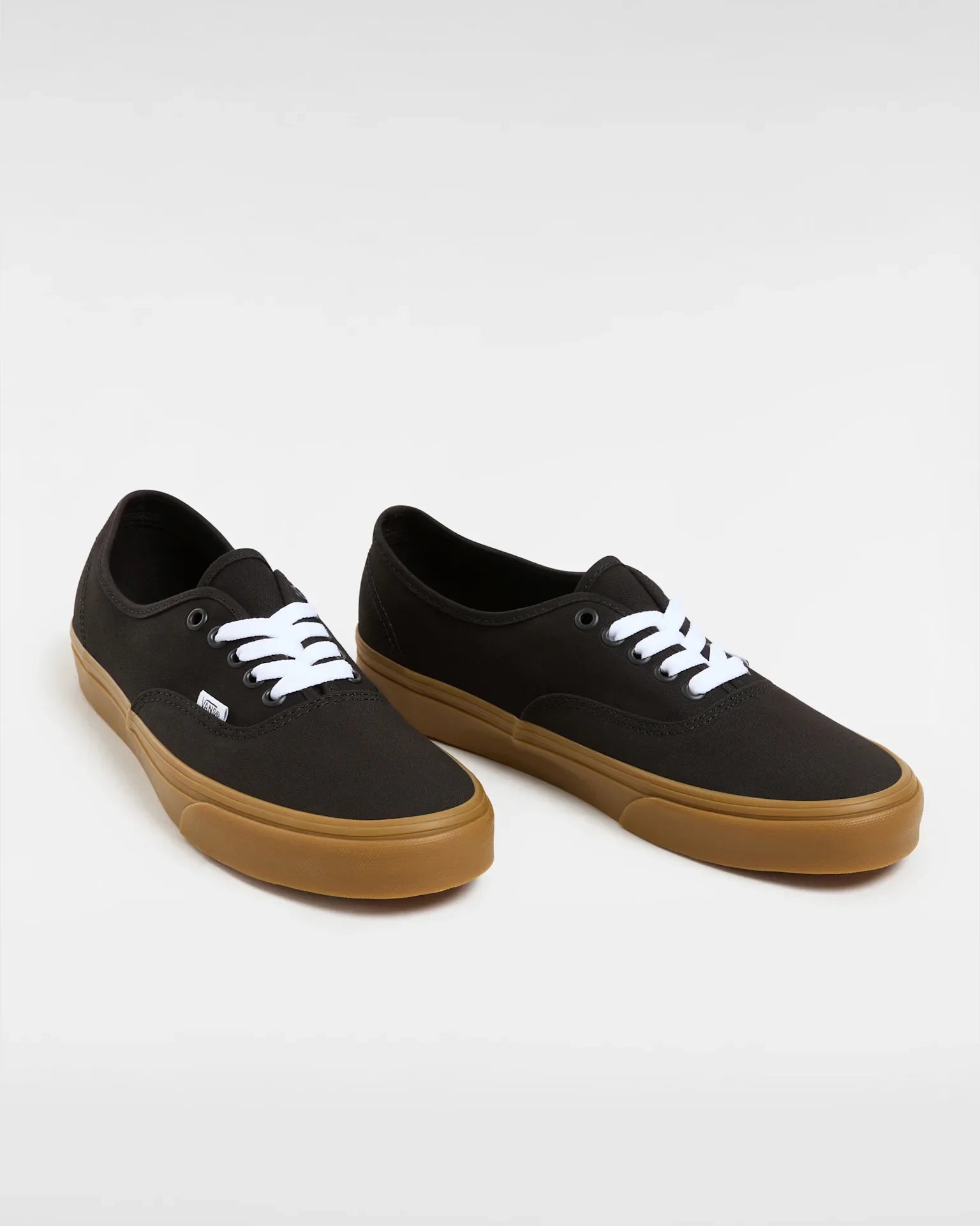 VANS Authentic BLACK/GUM Cipő kép 2