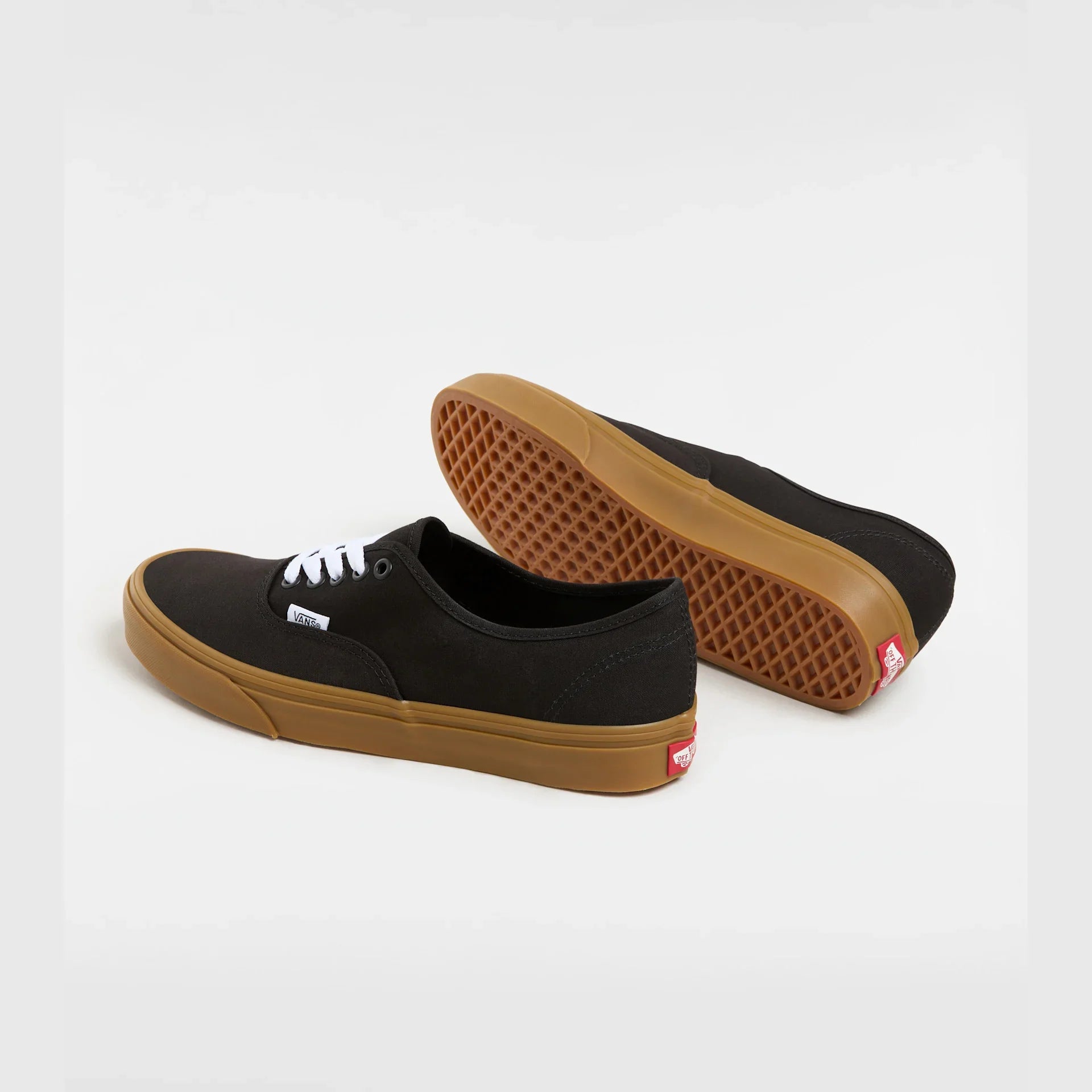 VANS Authentic BLACK/GUM Cipő kép 3