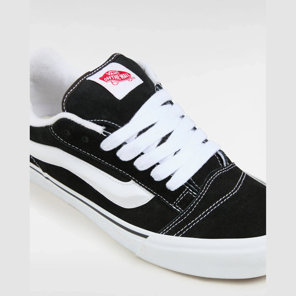 VANS Knu Skool BLACK/TRUE WHITE Cipő kép 5