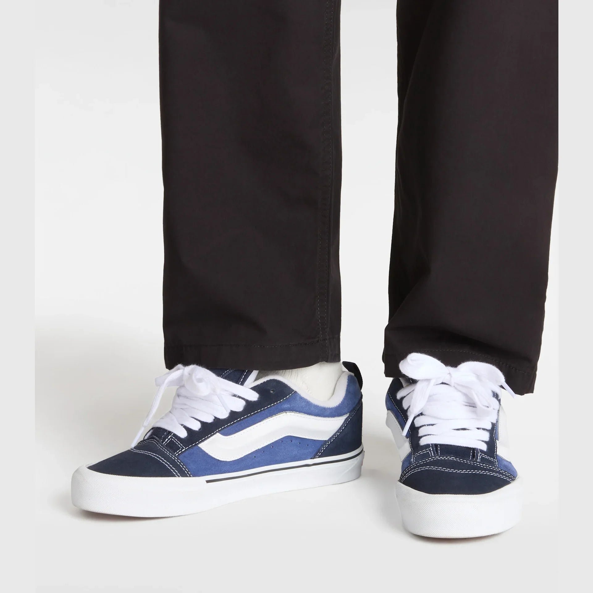 VANS Knu Skool NAVY/TRUE WHITE Cipő kép 6