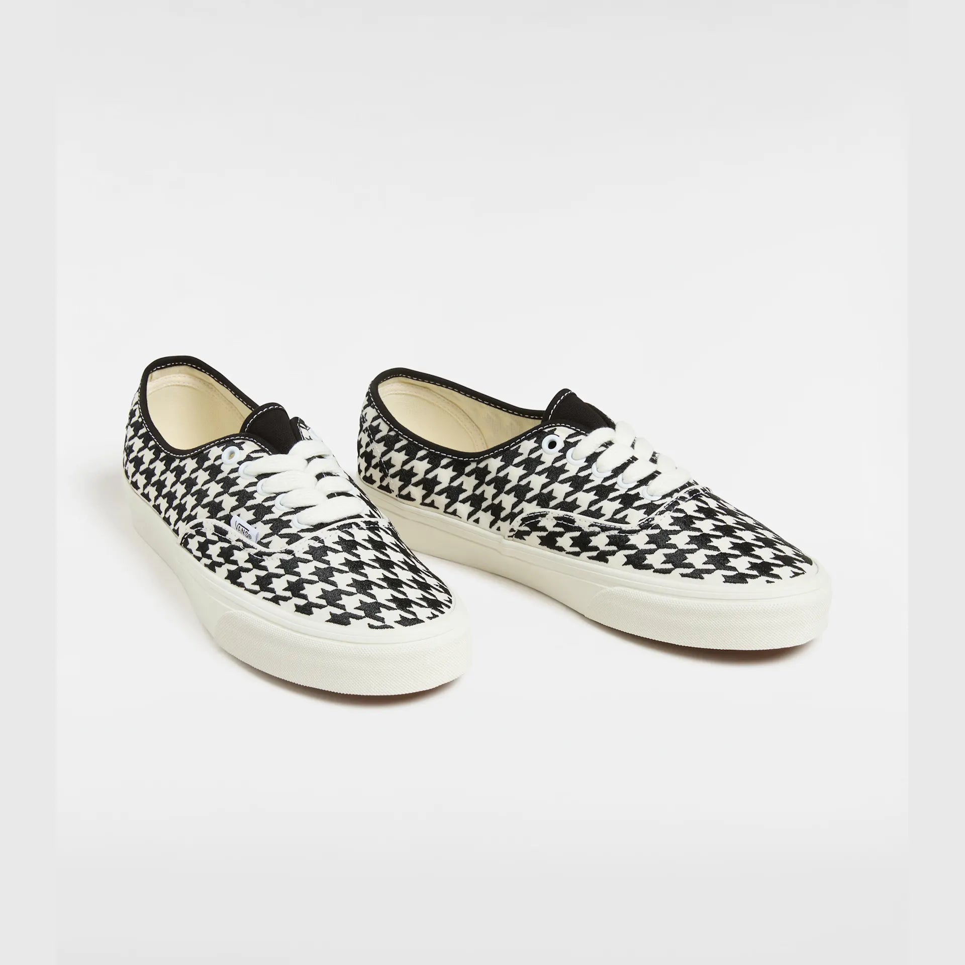 VANS Authentic HOUNDSTOOTH WHITE/BLACK Cipő kép 2