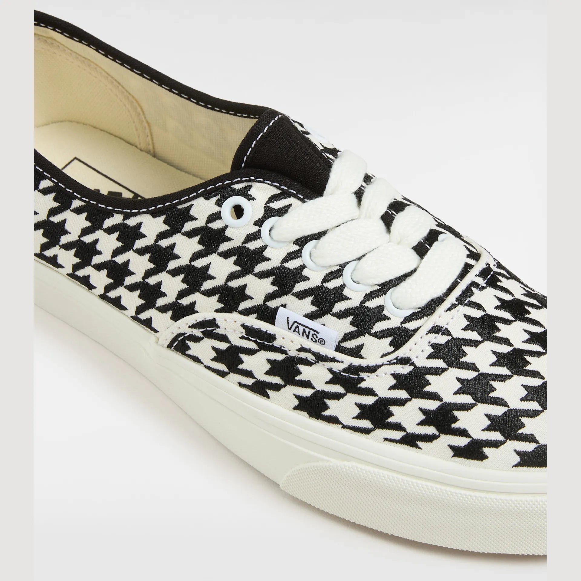 VANS Authentic HOUNDSTOOTH WHITE/BLACK Cipő kép 4