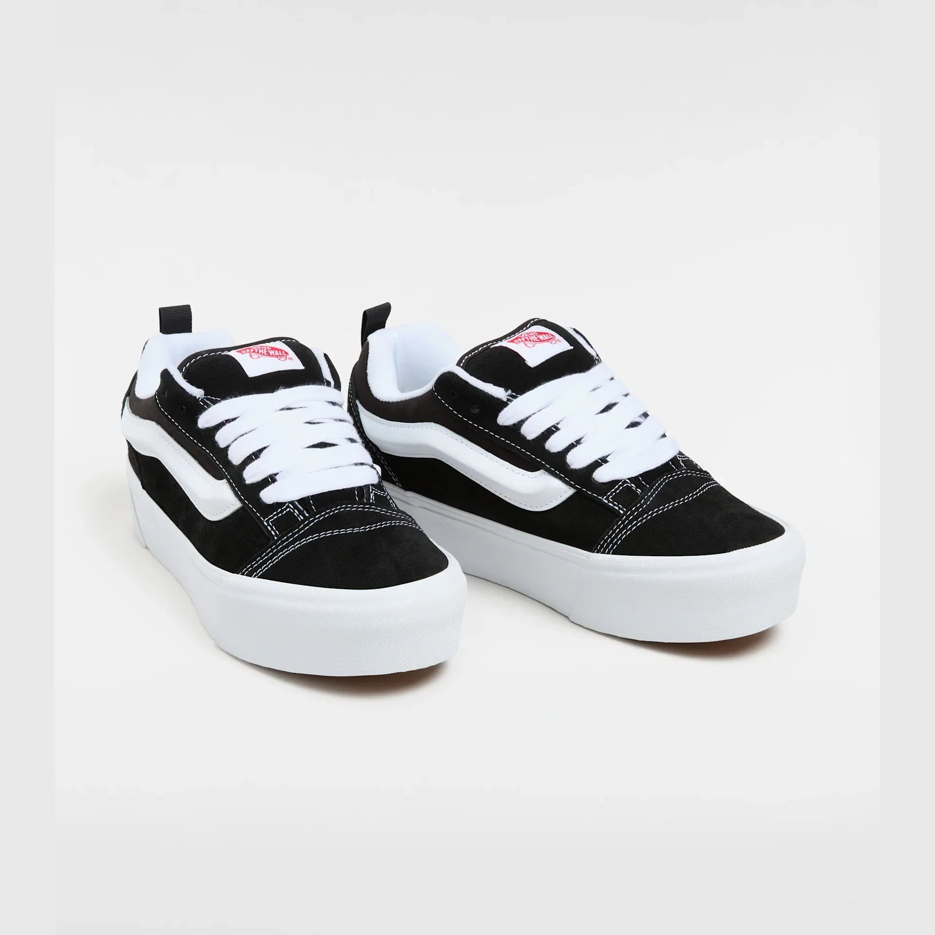 VANS Knu Stack Black/True White Cipő kép 4