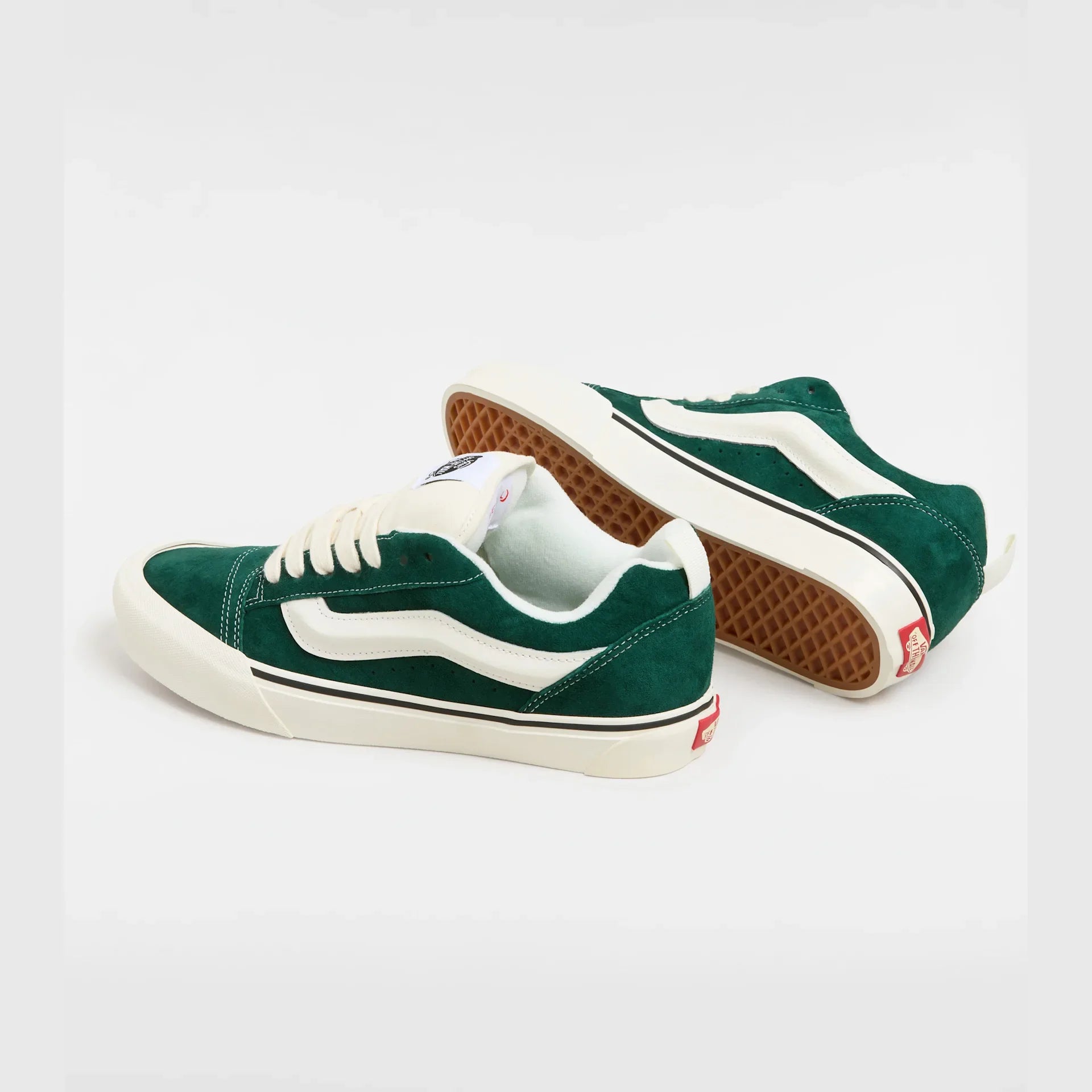 VANS Knu Skool PIG SUEDE GREEN Cipő kép 3