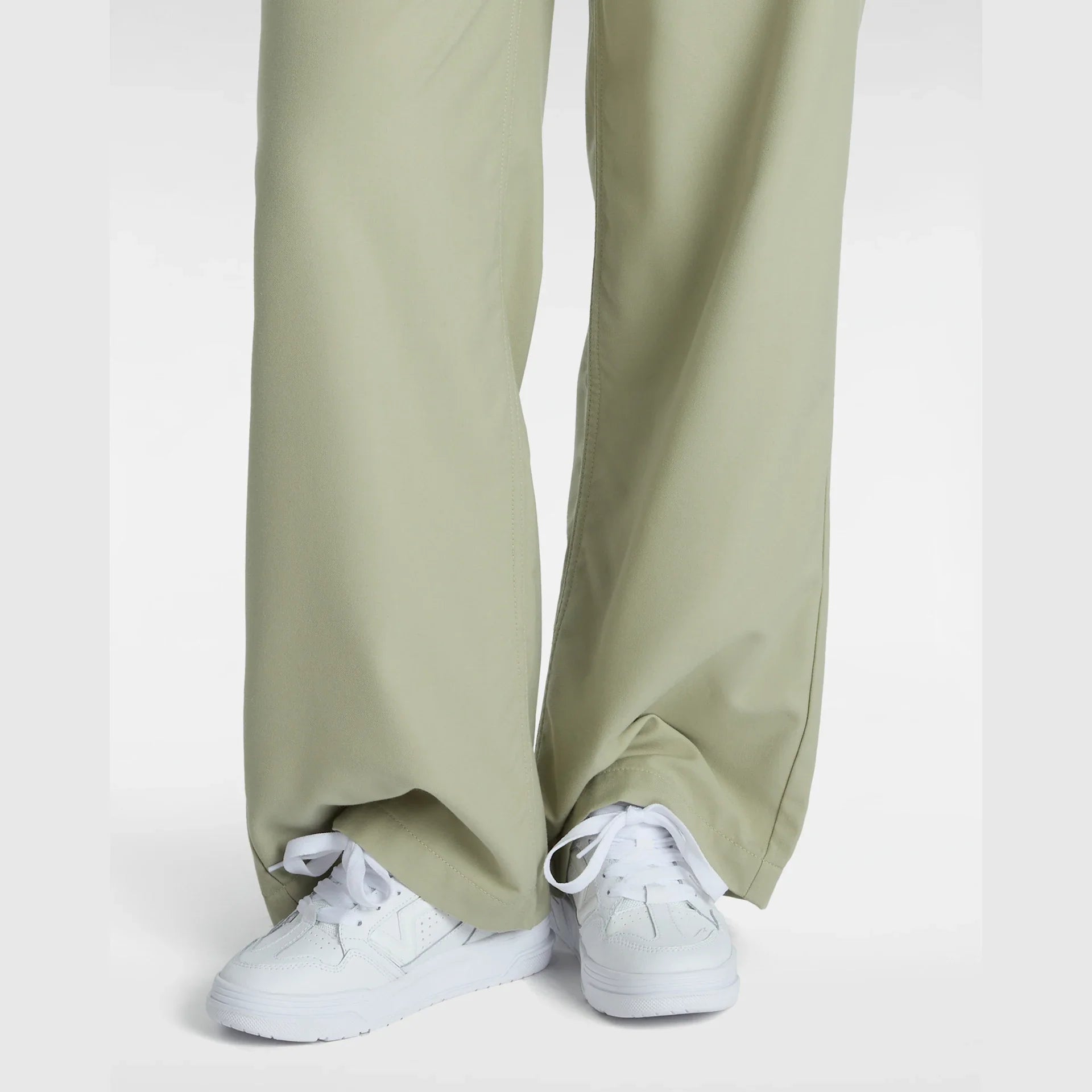 VANS Upland WHITE/WHITE Cipő kép 5