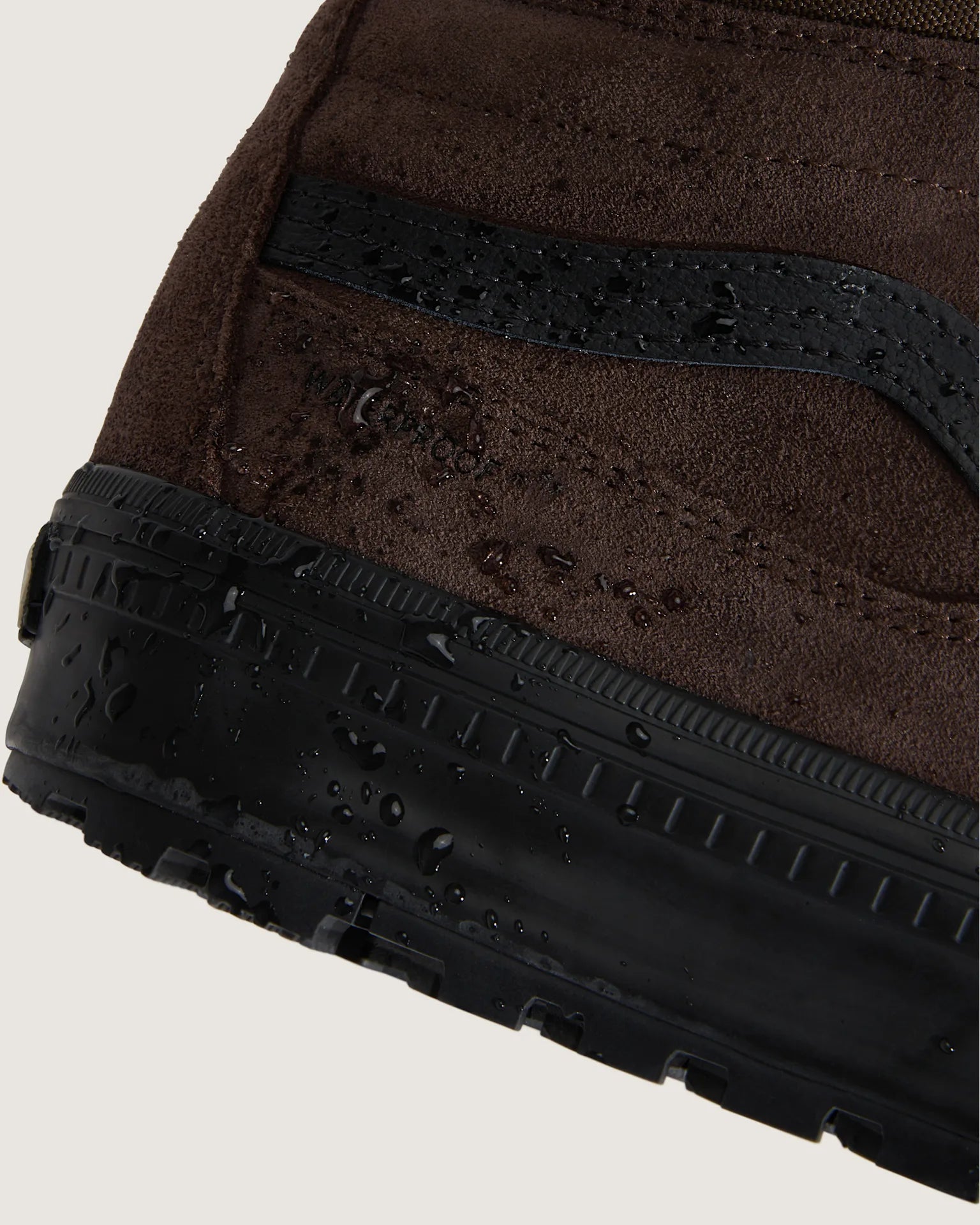 VANS MTE Sk8-Hi Waterproof Insulated BROWN/BLACK VN000DAQY491 - 9