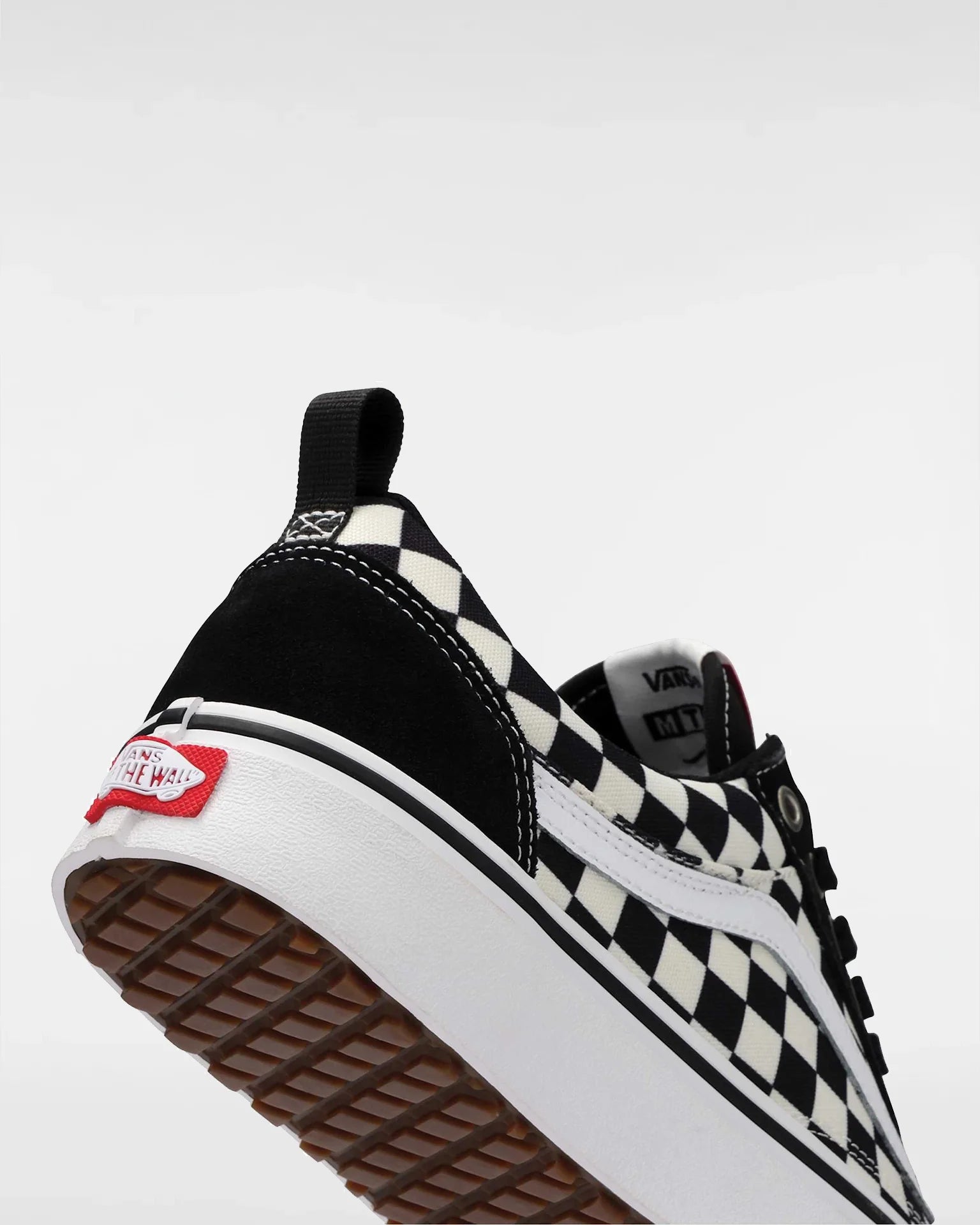VANS MTE Old Skool Insulated BLACK/WHITE CHECKER kép 2