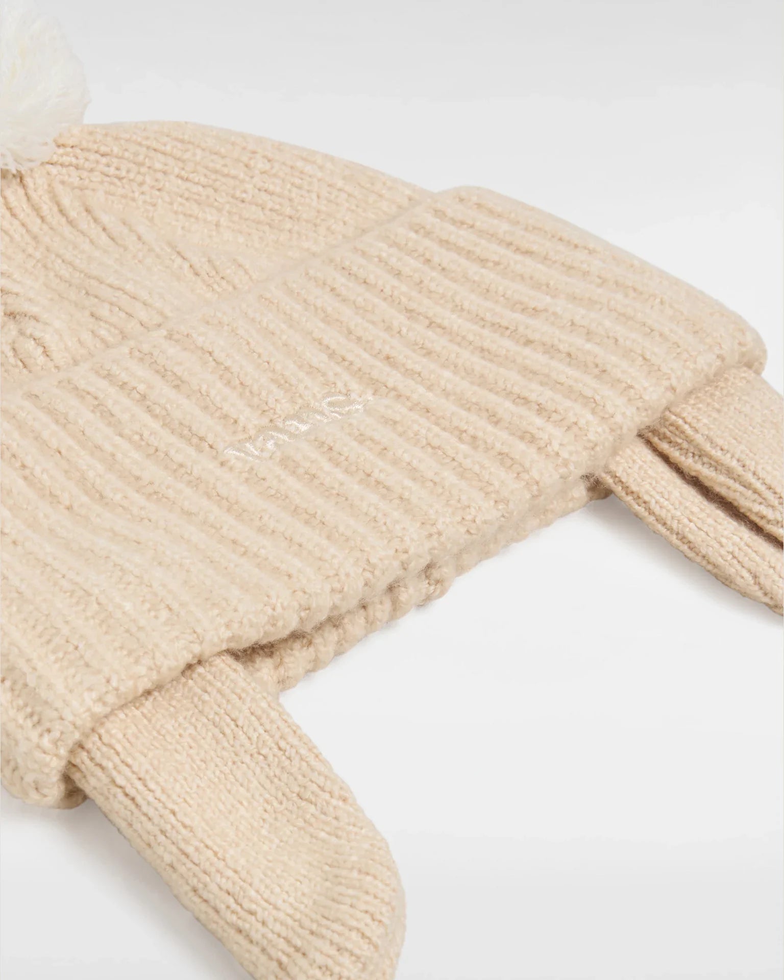 VANS VANS 66 EARFLAP POM BEANIE marshmallow kép 2
