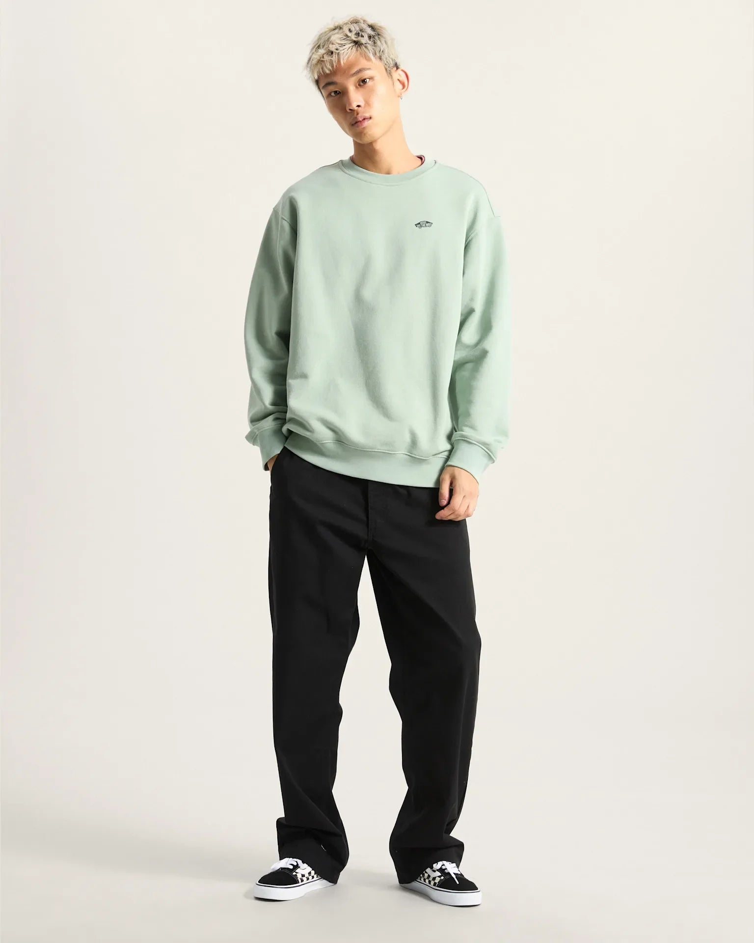 VANS STYLE 76 II LOOSE FT CREW Gray Olive kép 5