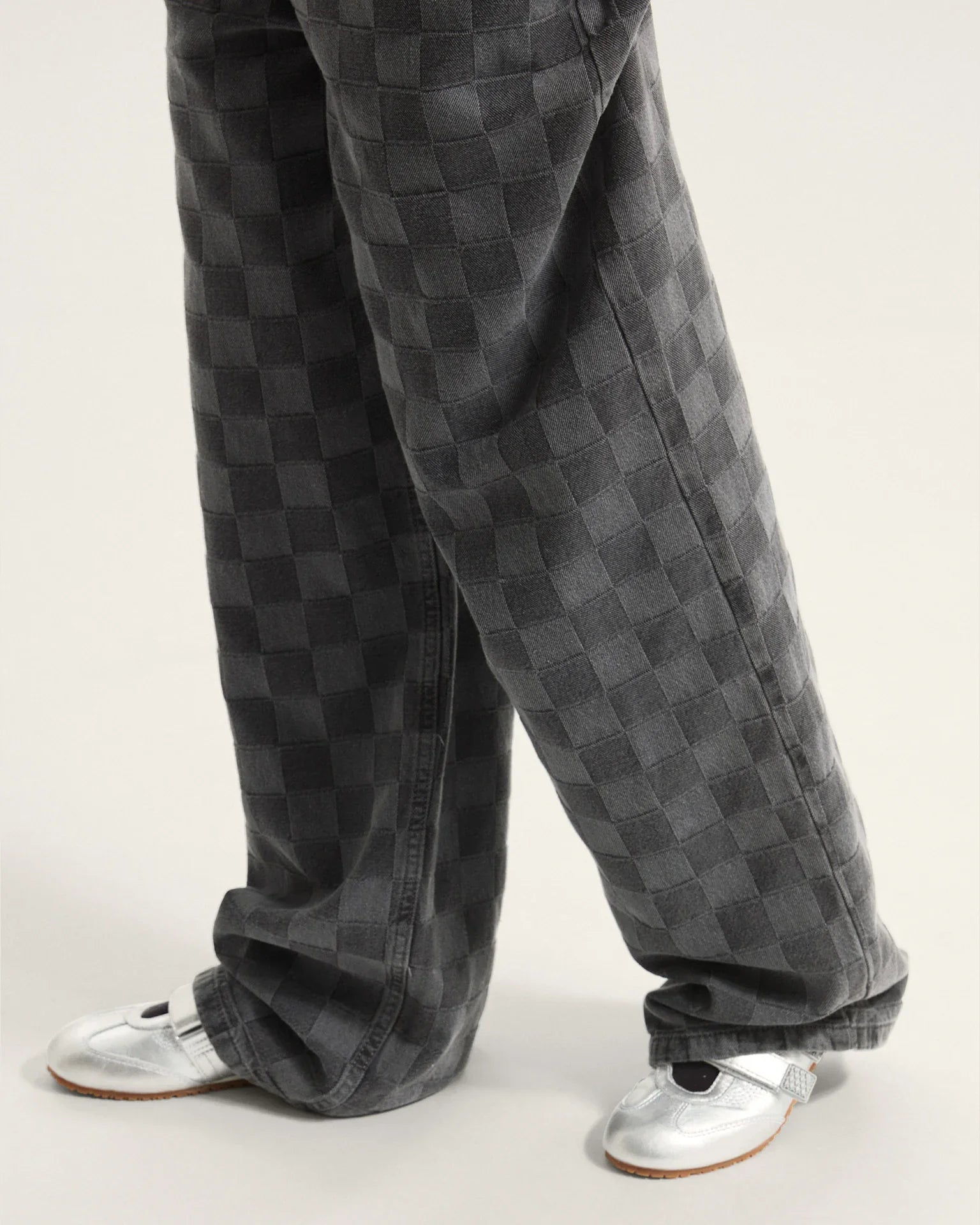 VANS Sirelle Novelty Puddle Pants Faded Black kép 5