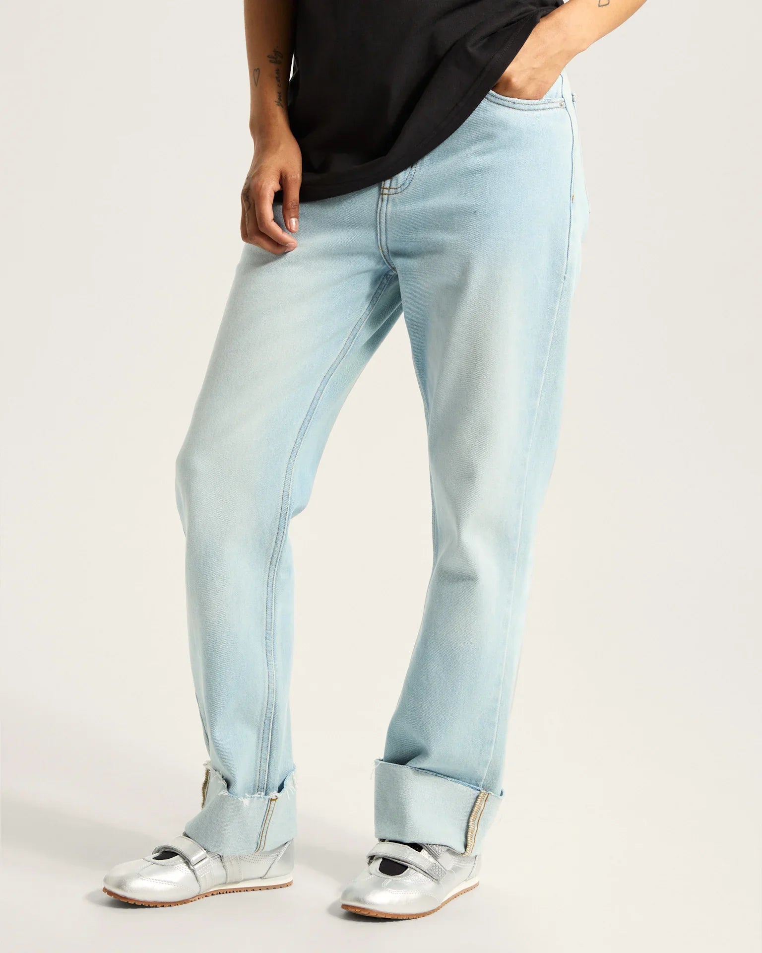 VANS Annabelle Straight Leg Pant LIGHT STONEWASH kép 3