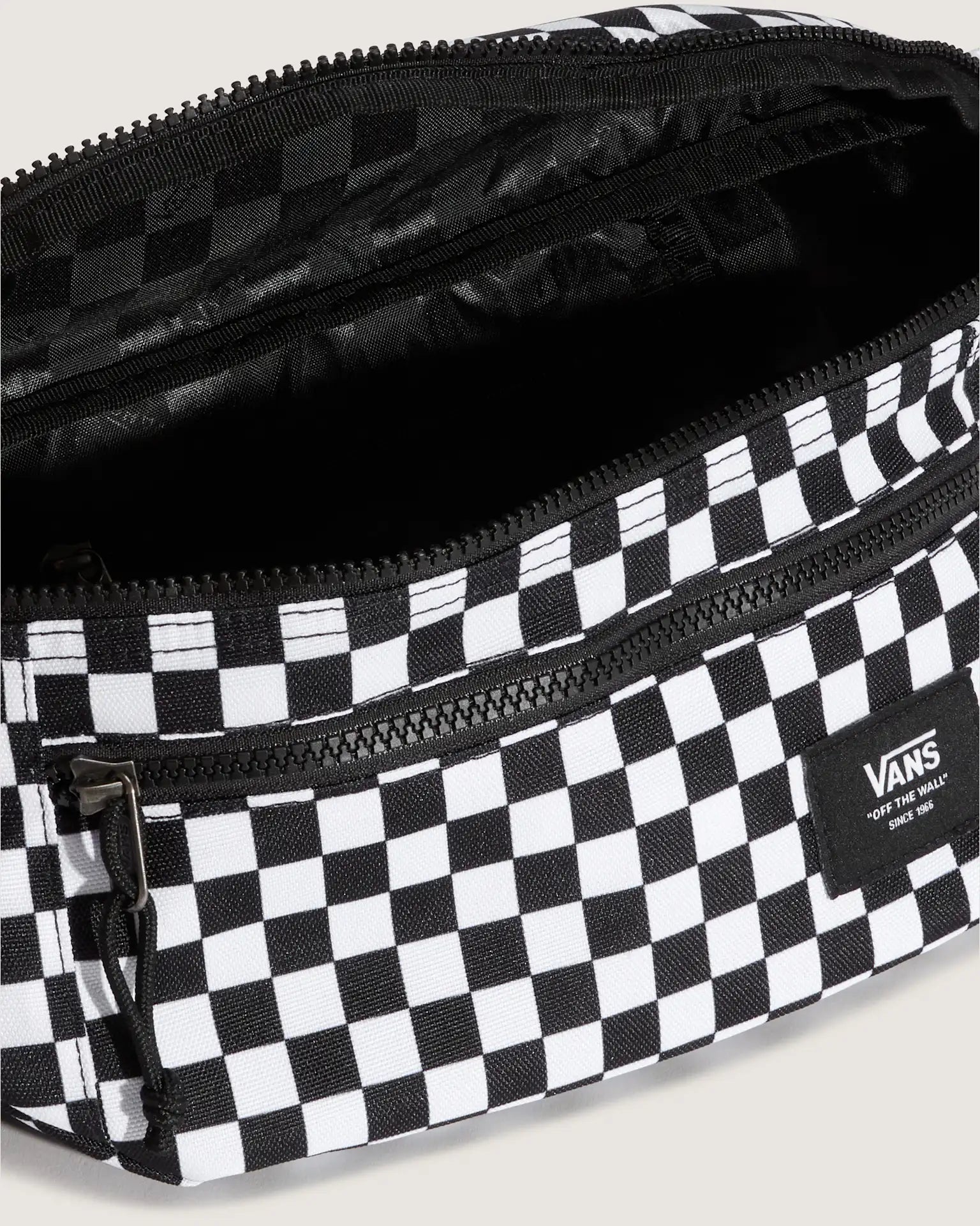 VANS Ward Cross Body Pack Black/White Check Övtáska VN0A2ZXXHU01 - 3