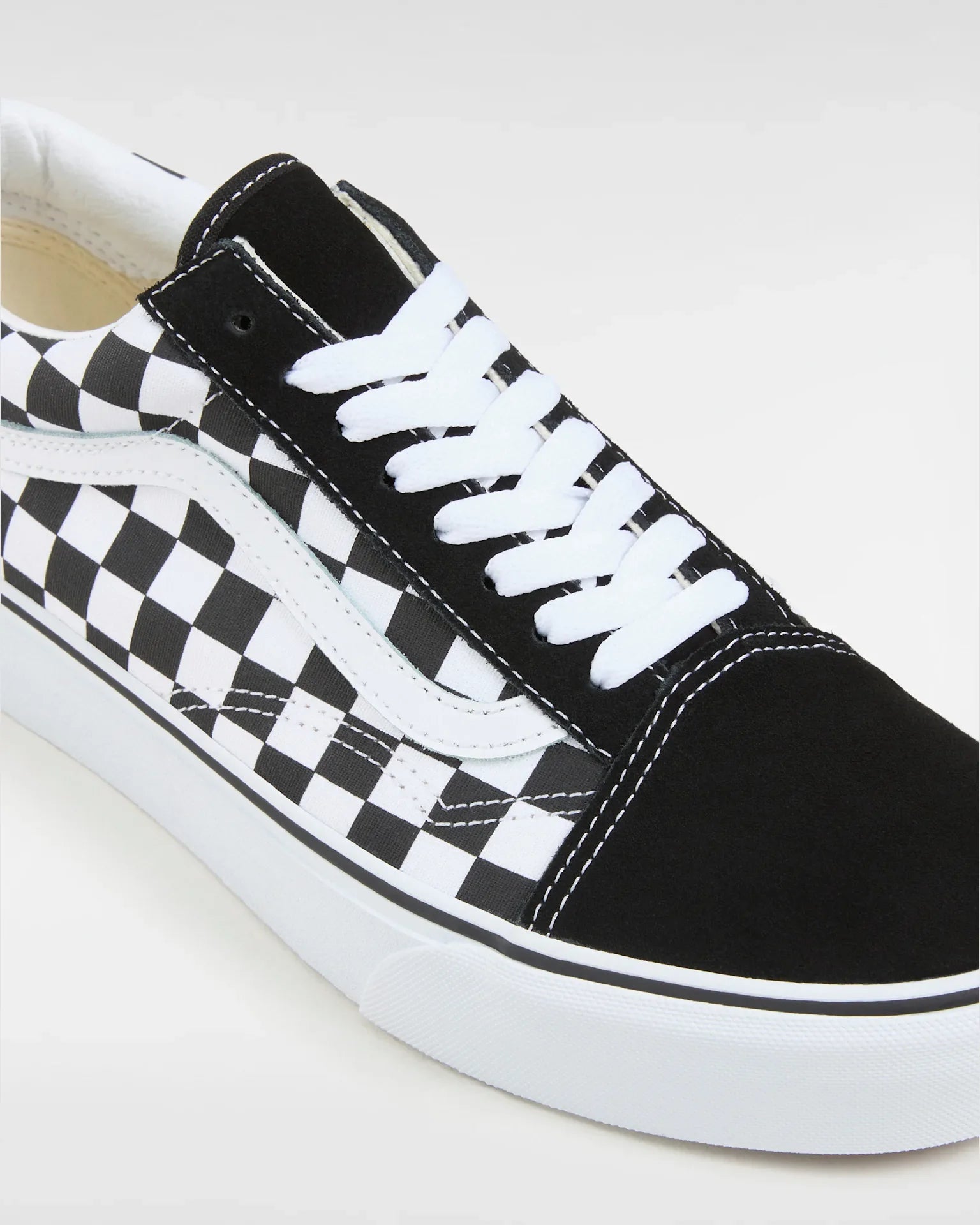 VANS UA Old Skool Platform (CHECKERBOARD) BLK/TR WHT Cipő kép 4