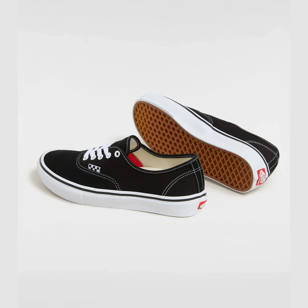 VANS Skate Authentic Black/White Cipő kép 3
