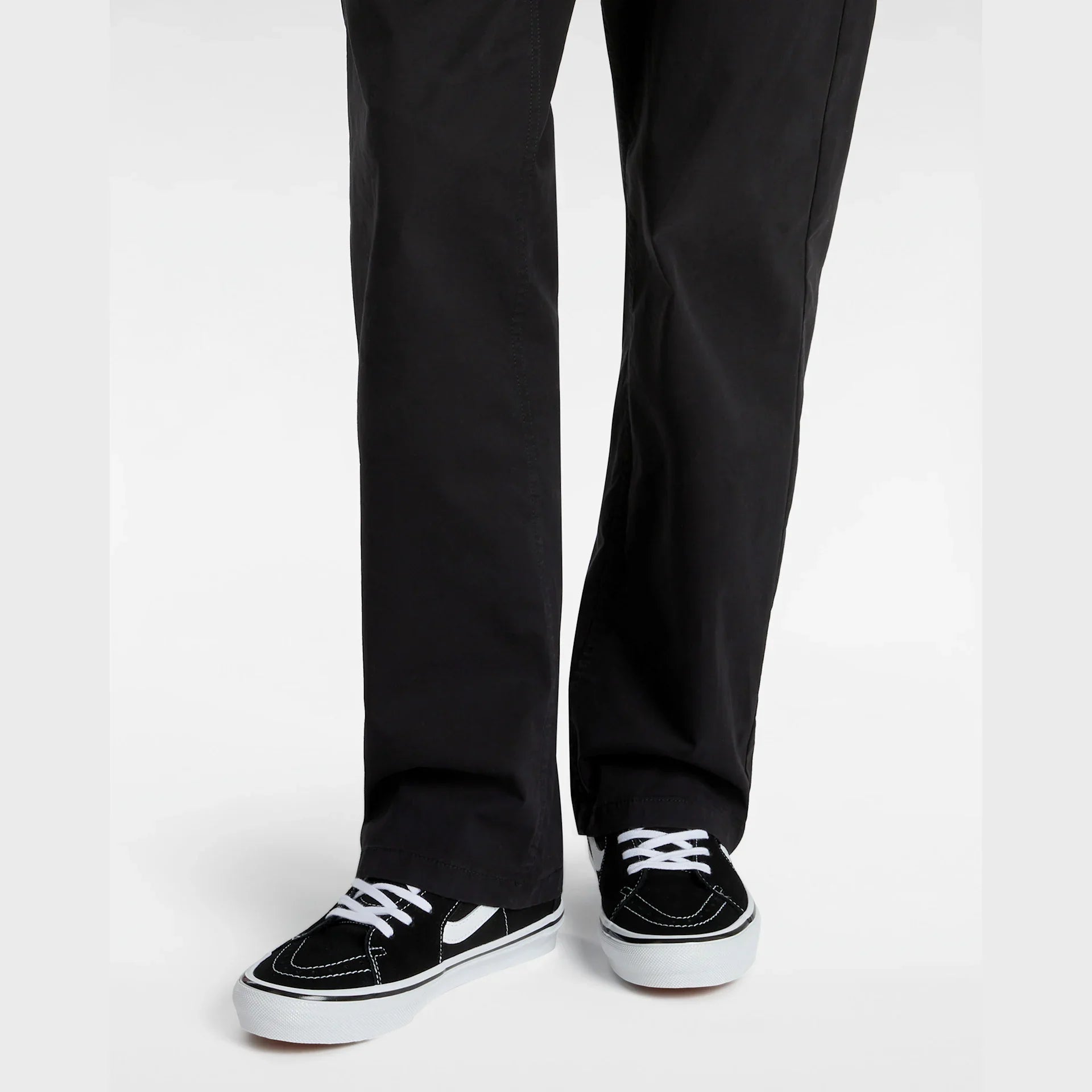 VANS Skate SK8-Hi Black/White Cipő kép 5
