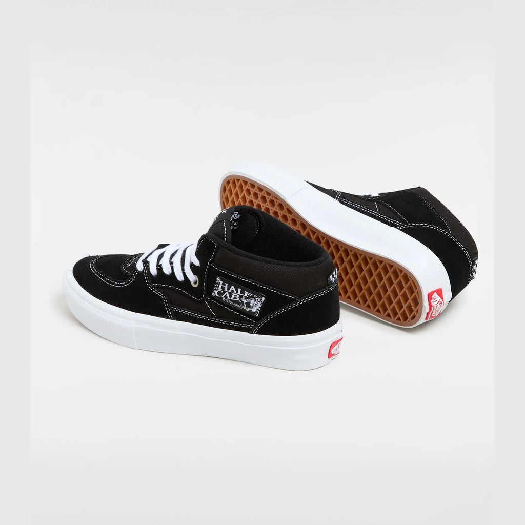 VANS Skate Half Cab Black/White Cipő kép 3
